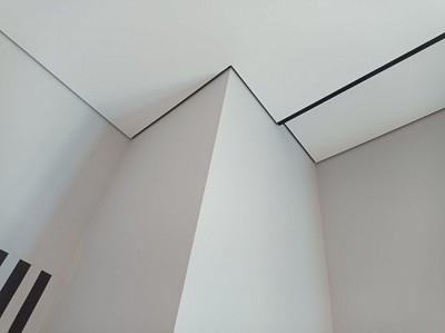 профиль теневой шов потолок