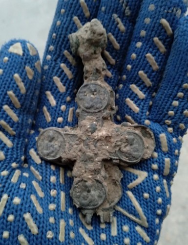 бронзовий хрест релікварій